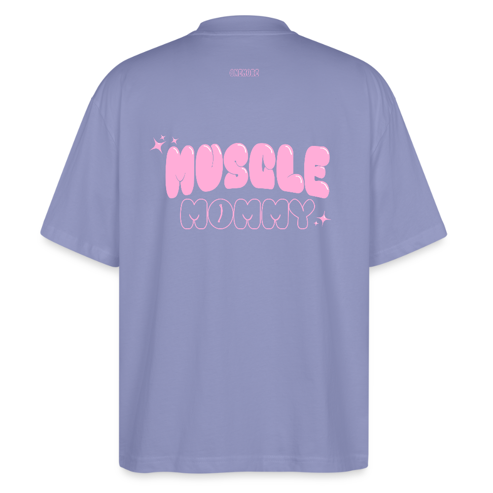 "Muscle Mommy" Oversized Premium Tee - Violett